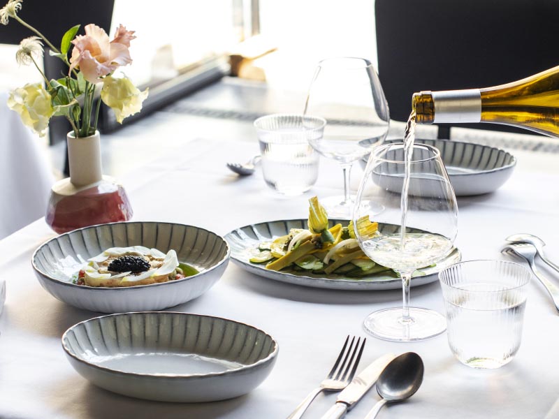 Serax Plates: Elevate Your Dining Experience with These Beautiful Tableware Pieces