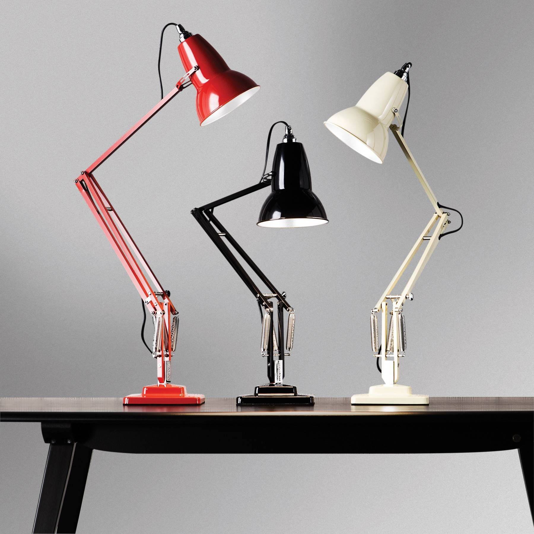 Black anglepoise desk lamp. Made in Belgium Fantasia verlichting outlet Art 3350235