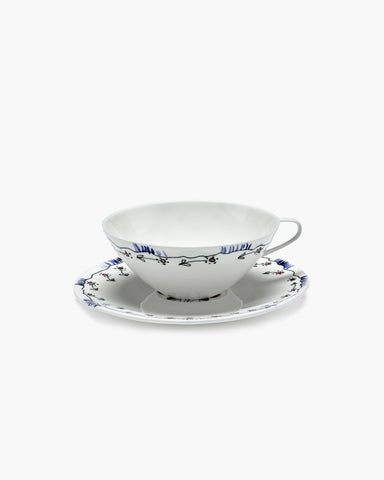 Porcelain Tea Cups Midnight Flowers - Anemone Milk/ With Saucer - Serax - Playoffside.com