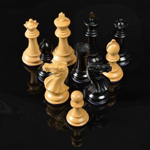 Heritage Chess Pieces Staunton Edition