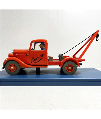 Simoun Tow Truck 1/24-33 Resin Figurine - Default Title - Tintin Imaginatio - Playoffside.com