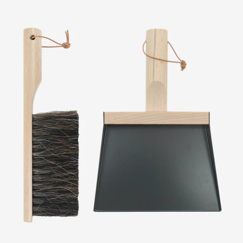 Clynk Natural Brush and Dustpan Set